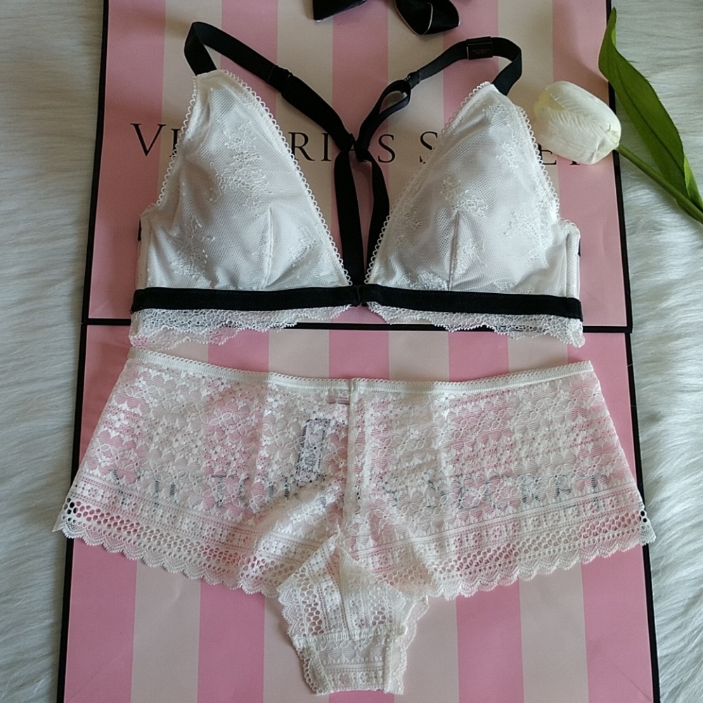 Size M🌺 VICTORIA'S SECRET BRALETTE + PANTY M - Picture 1 of 6